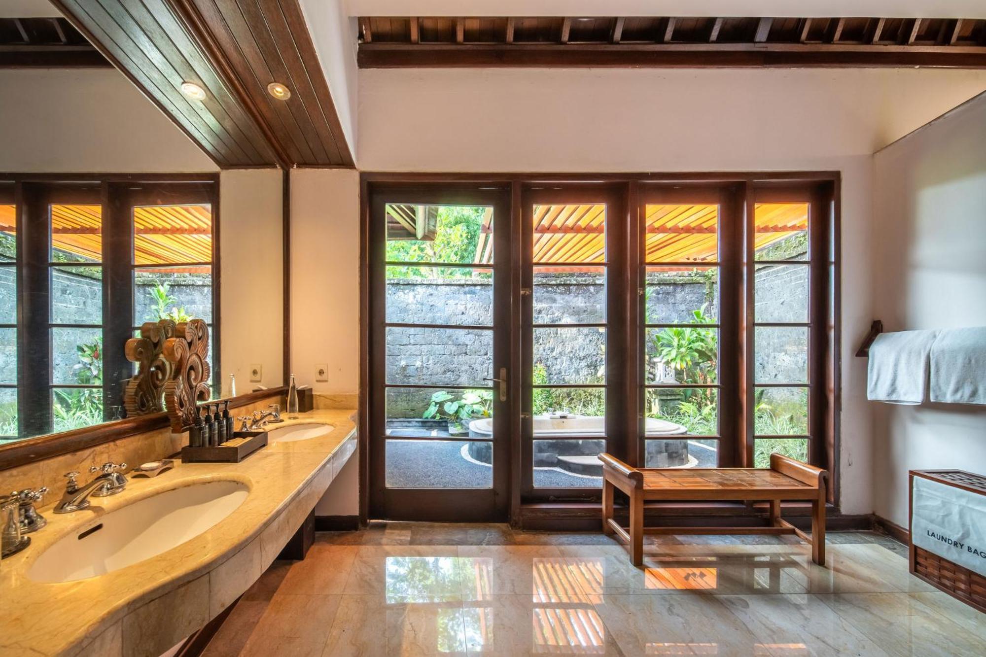 Natura Villa Ubud Værelse billede